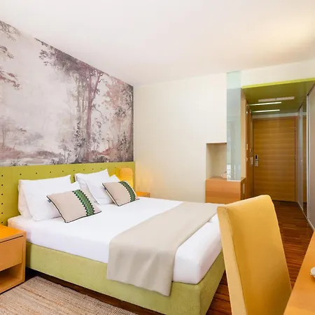 Aminess Vival Velaris Resort Supetar Exterior photo