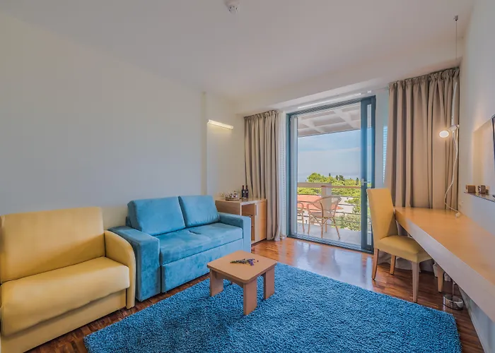 Bluesun Hotel Amor
